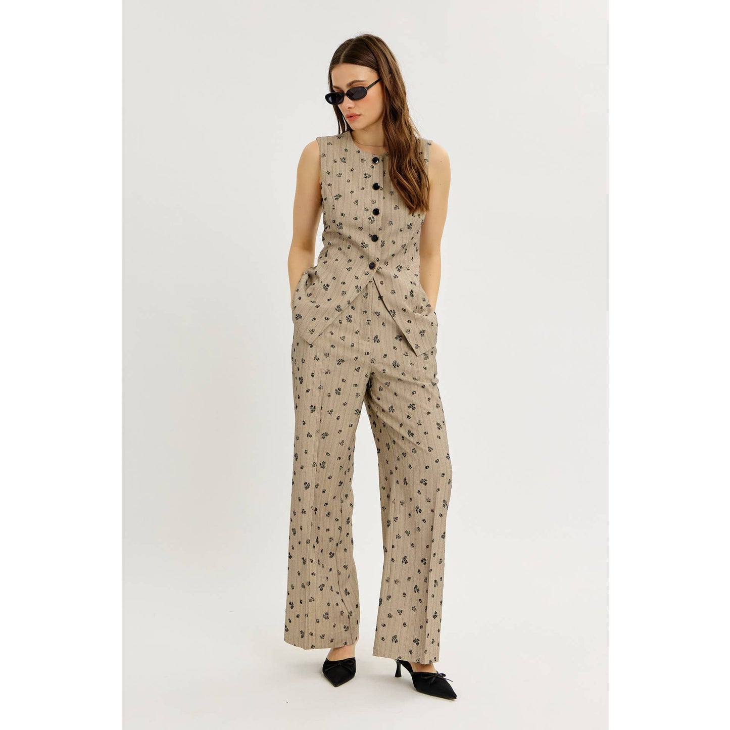 Subtle Femininity Tailored Pants