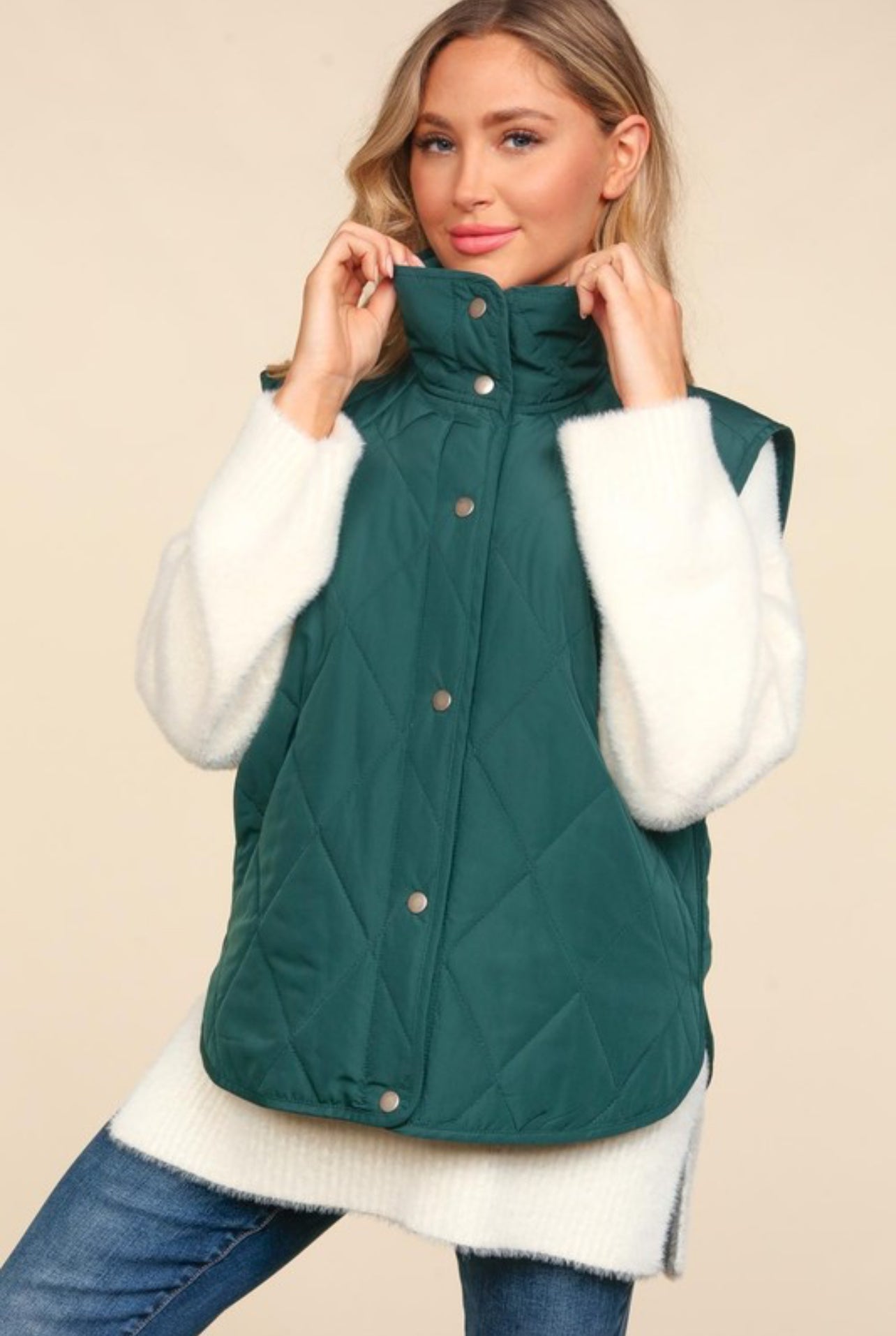 Quilted Warmth Vest In Hunter