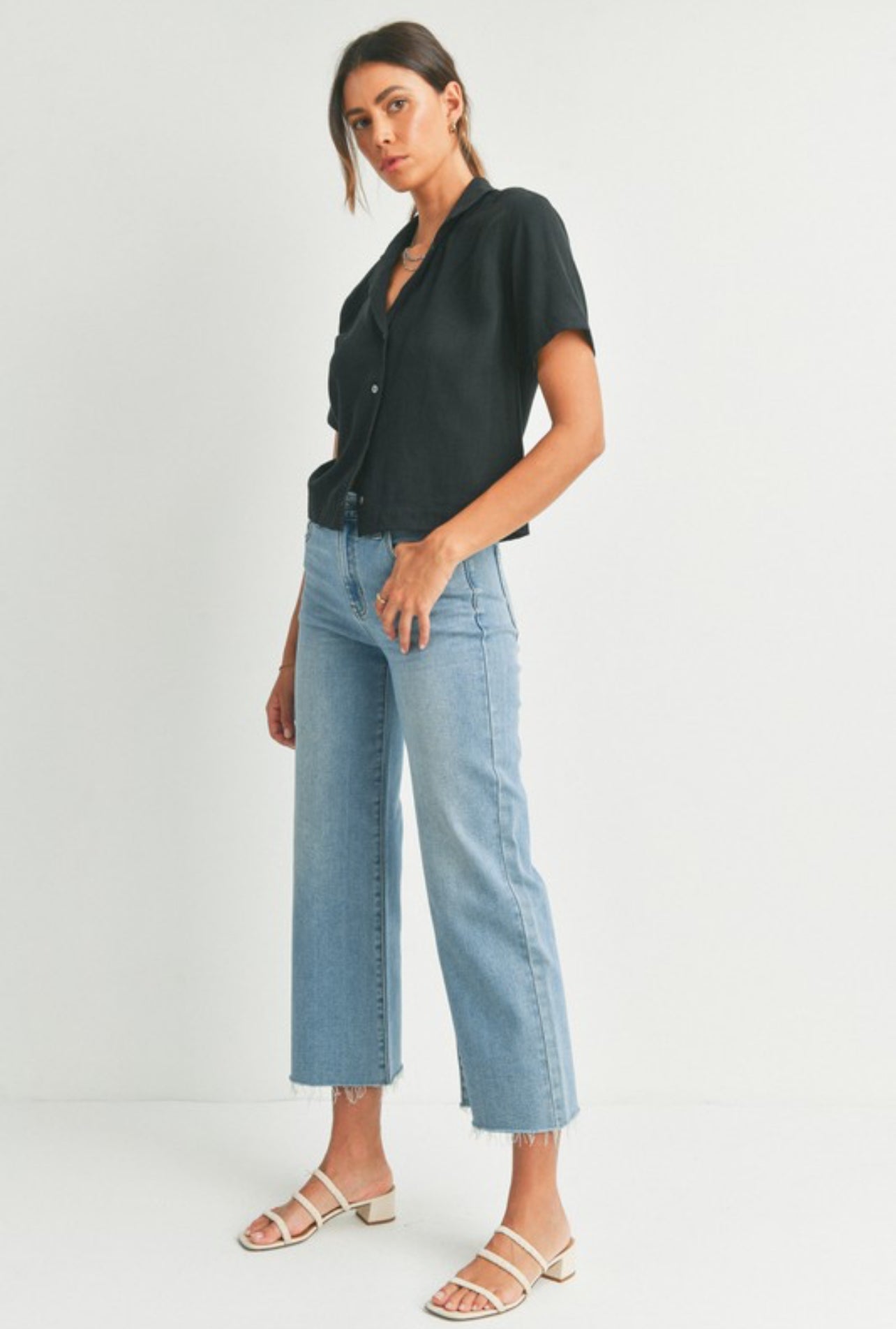 Verity HR Jeans In Med Wash
