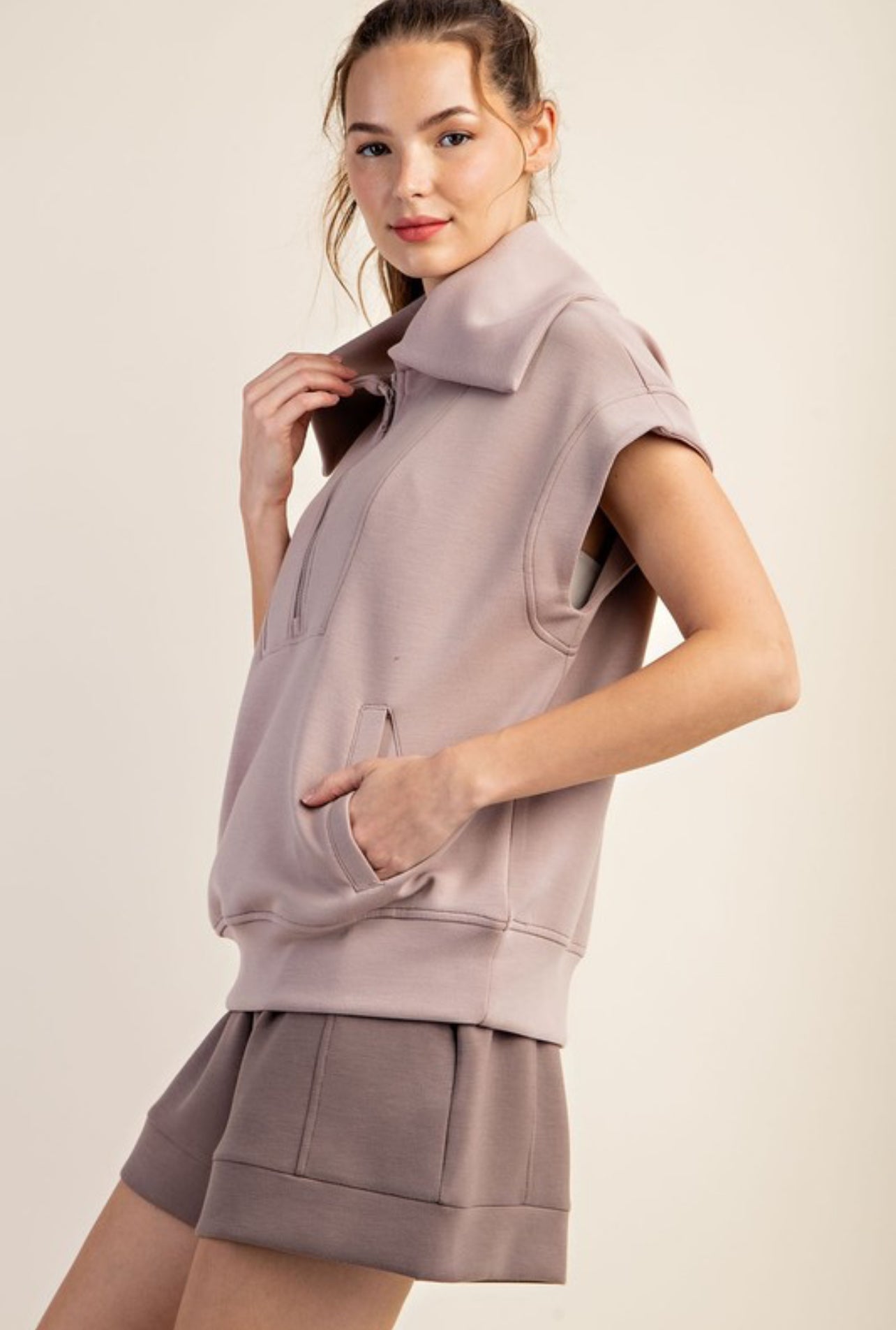 Summer Chic Top In Lt. Mocha