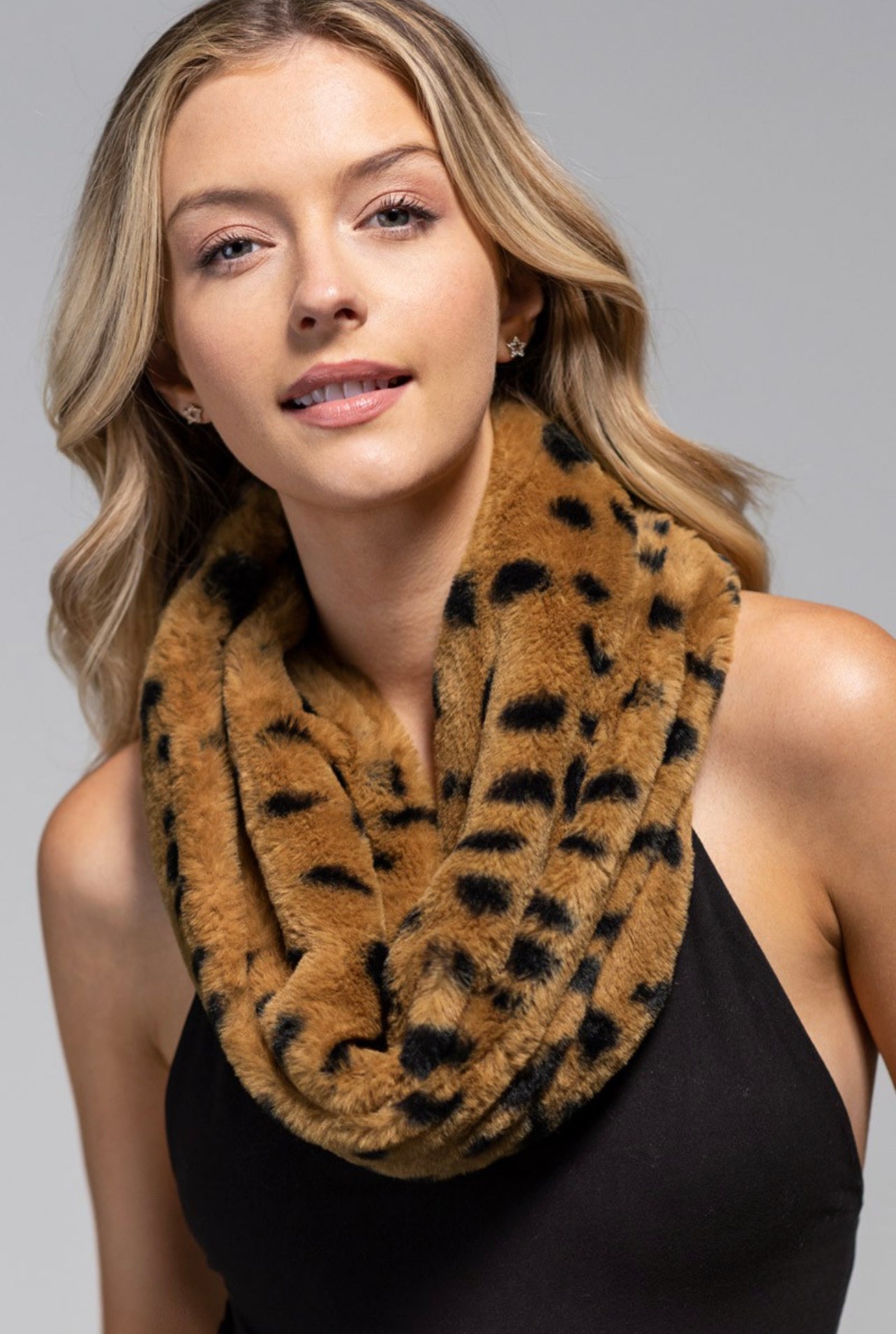 Wild Side Faux Fur Tube Scarf