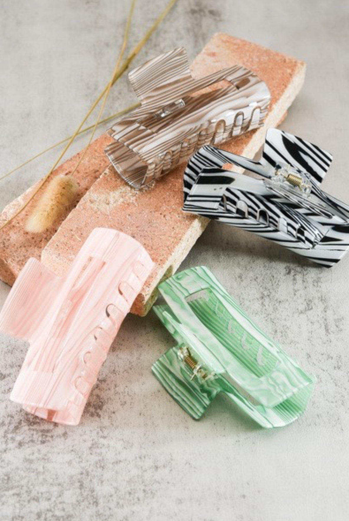 Striped Stories Claw Clip