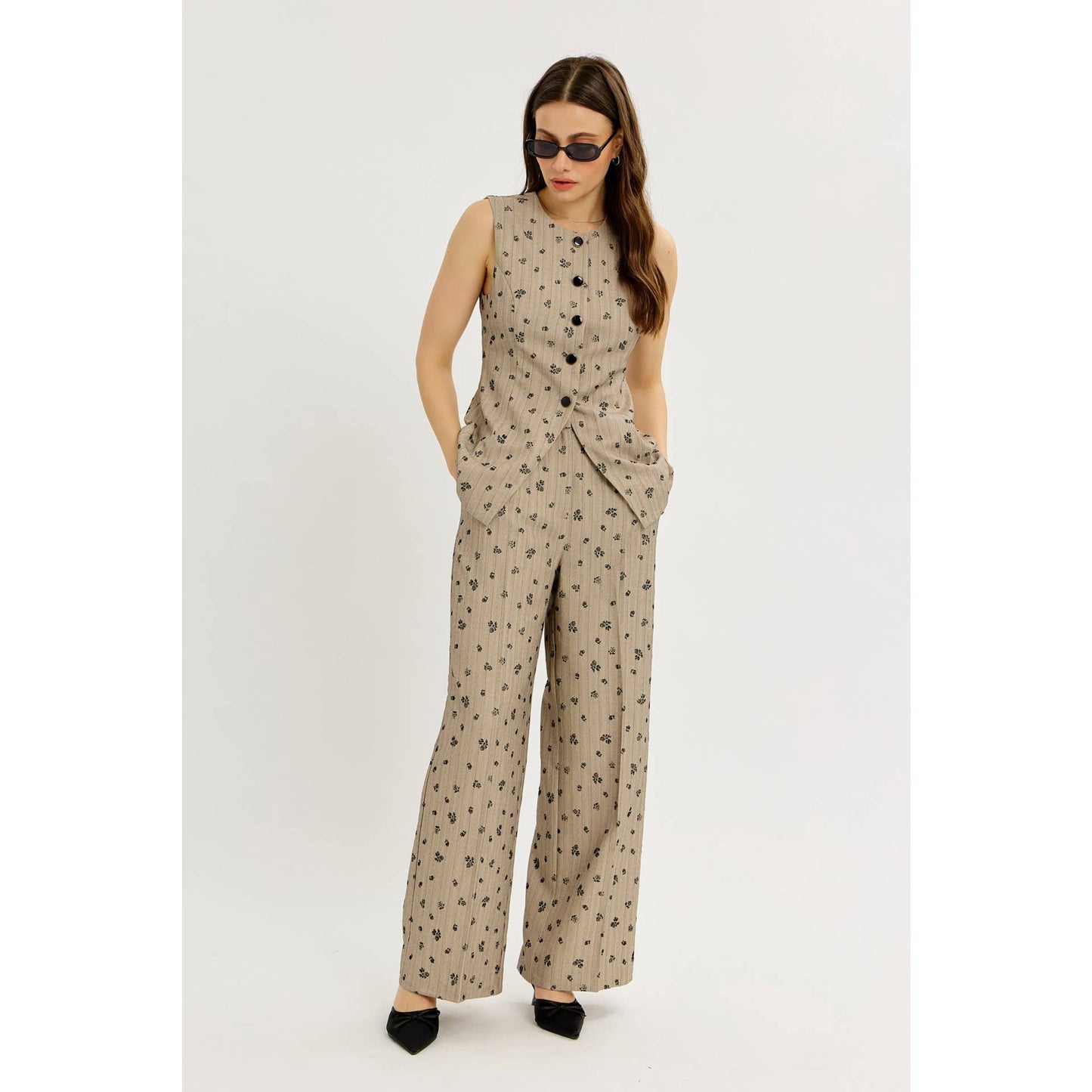 Subtle Femininity Tailored Pants
