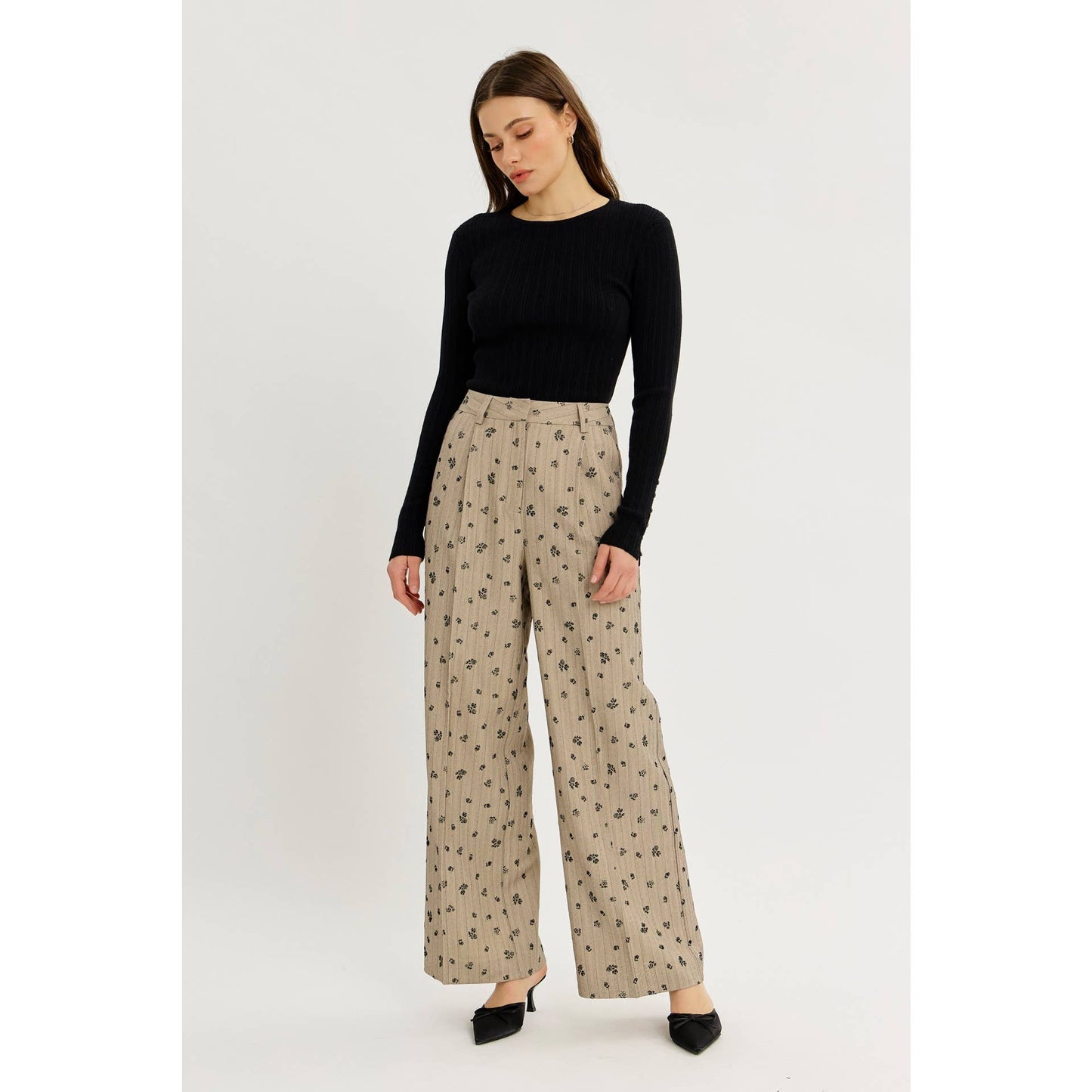 Subtle Femininity Tailored Pants