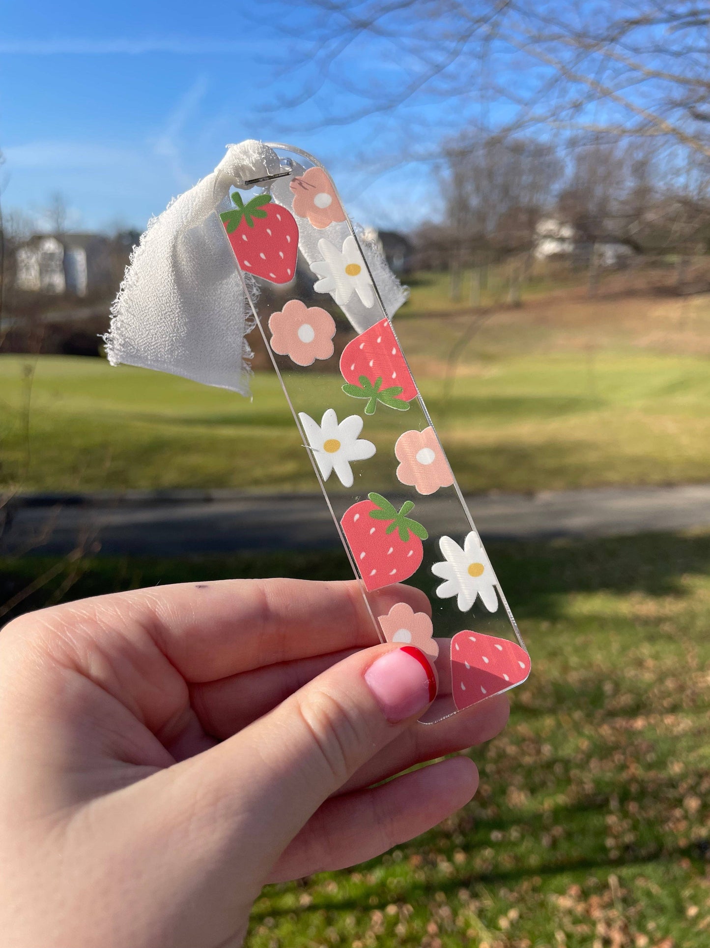 Strawberry Daisy Bookmark