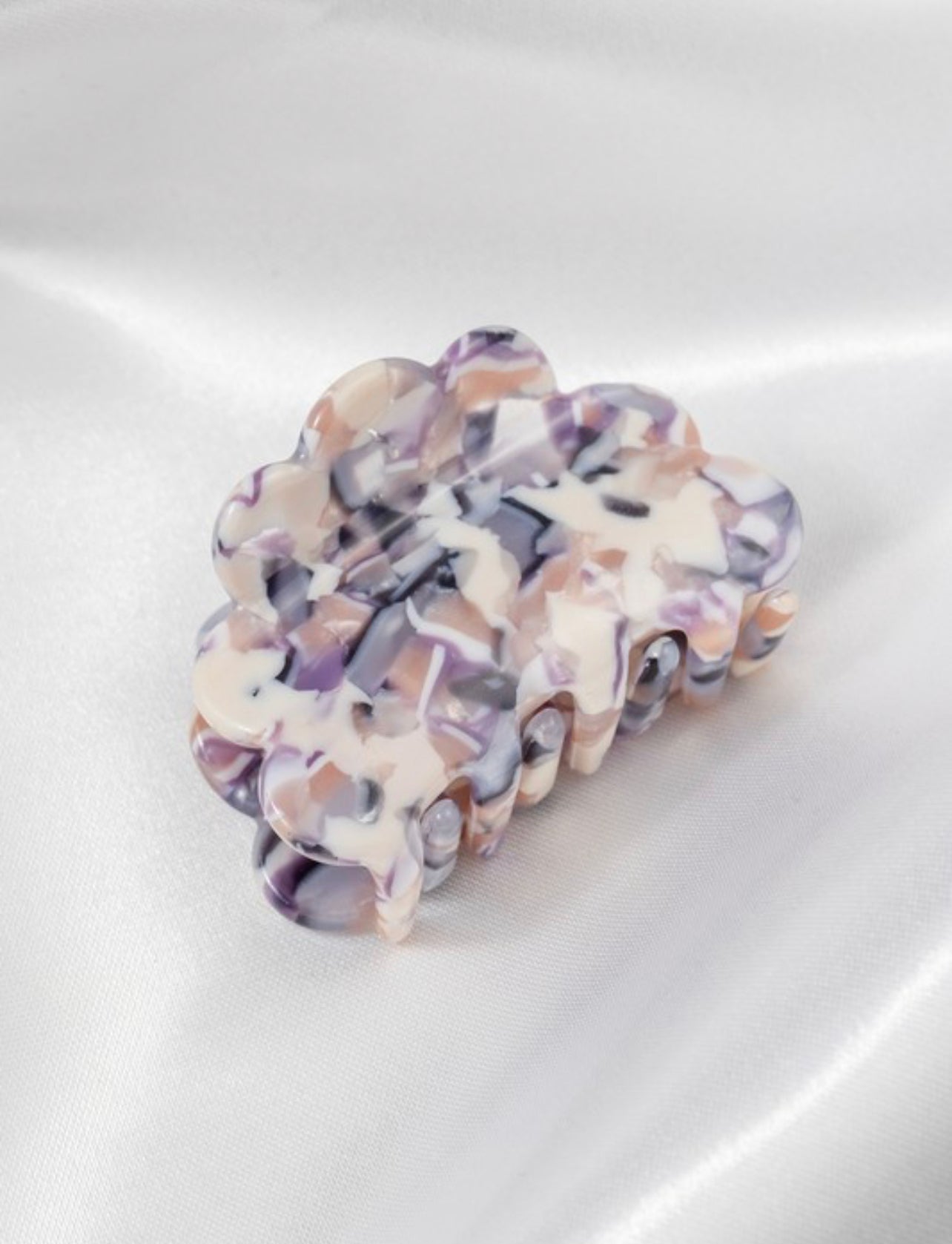 Scallop Claw Clip