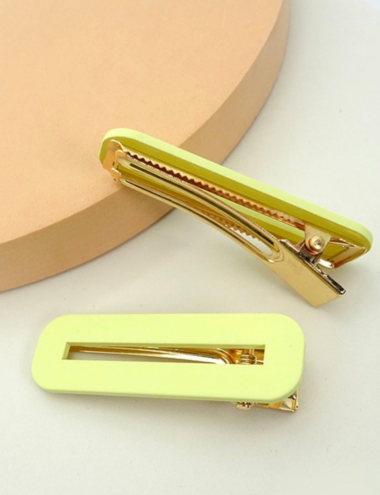 Bold & Bright Clips