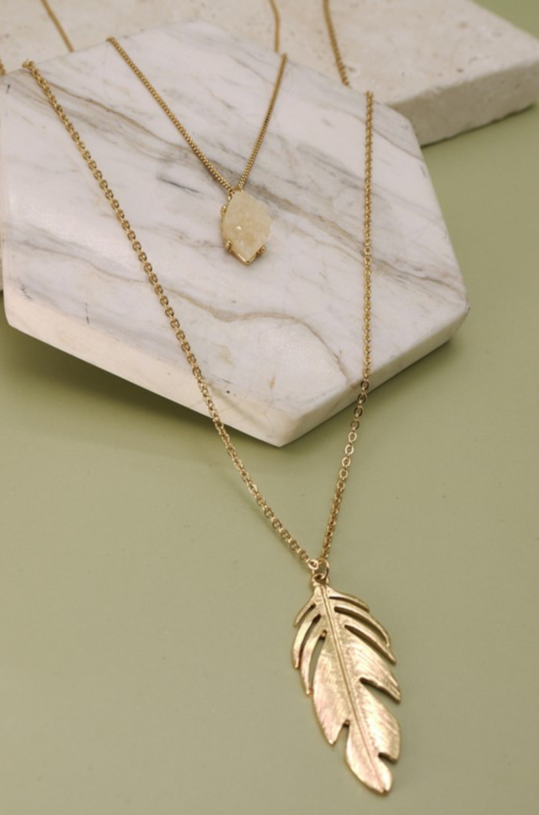 Leaf Pendant Necklace