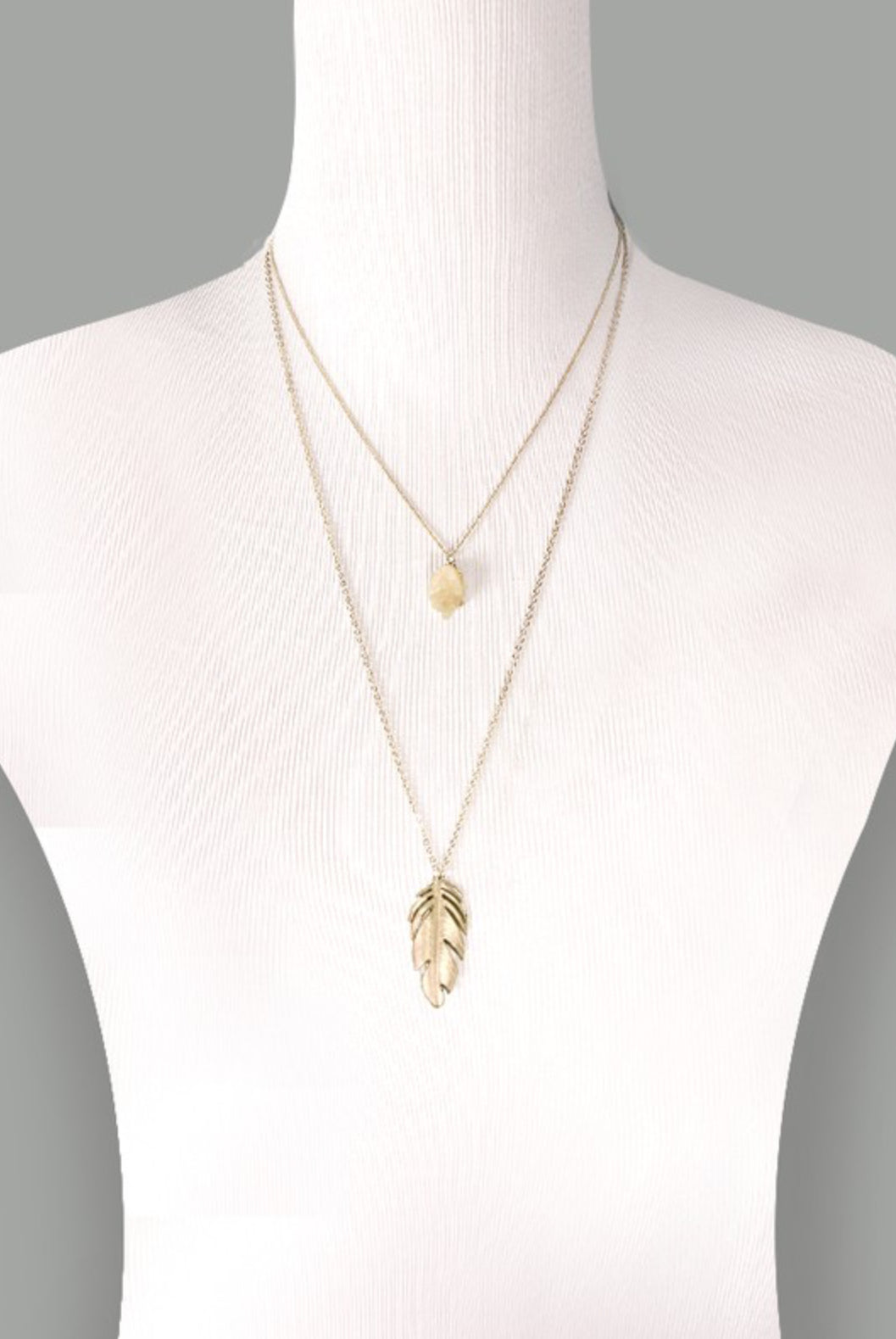 Leaf Pendant Necklace