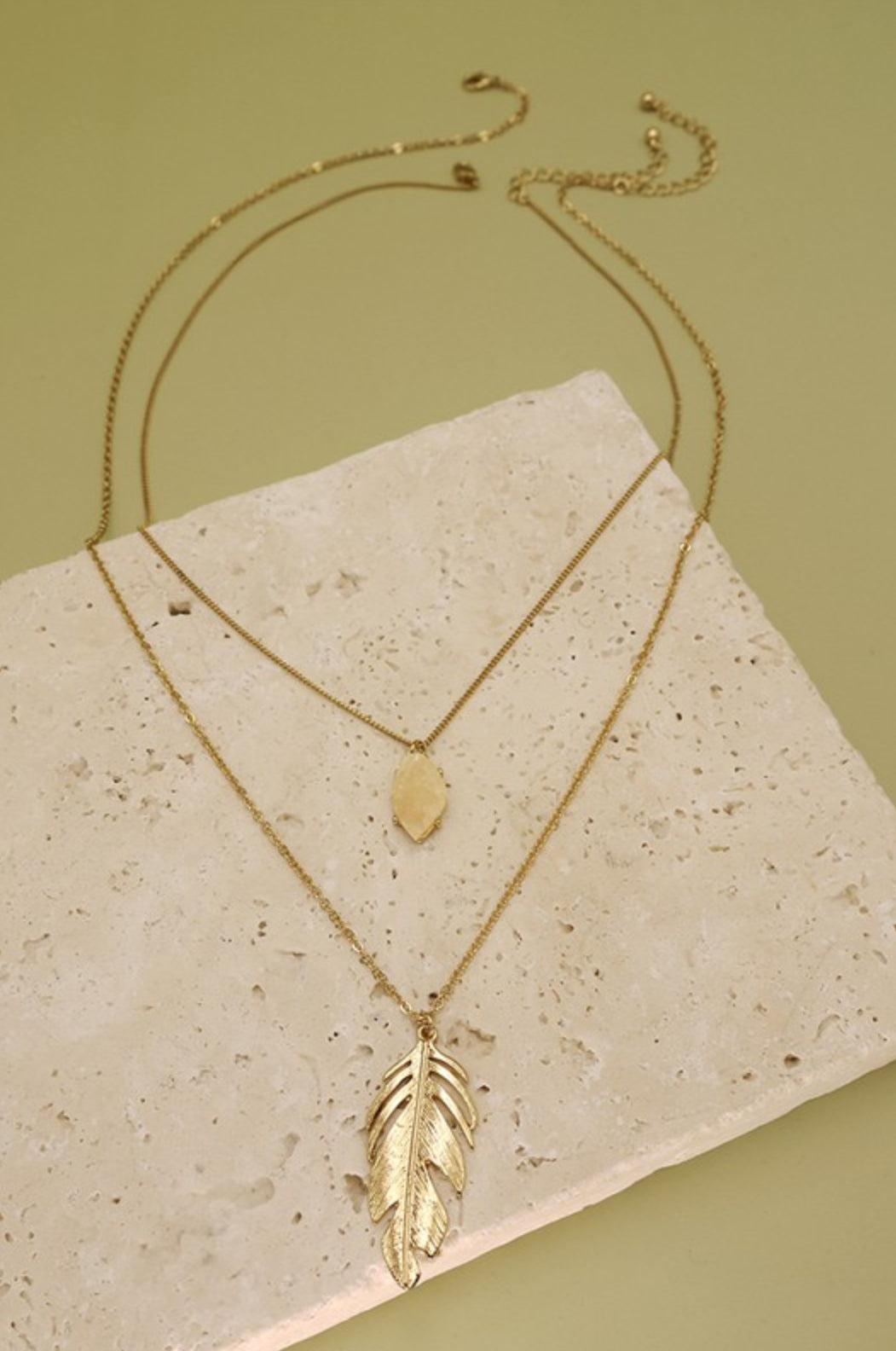 Leaf Pendant Necklace