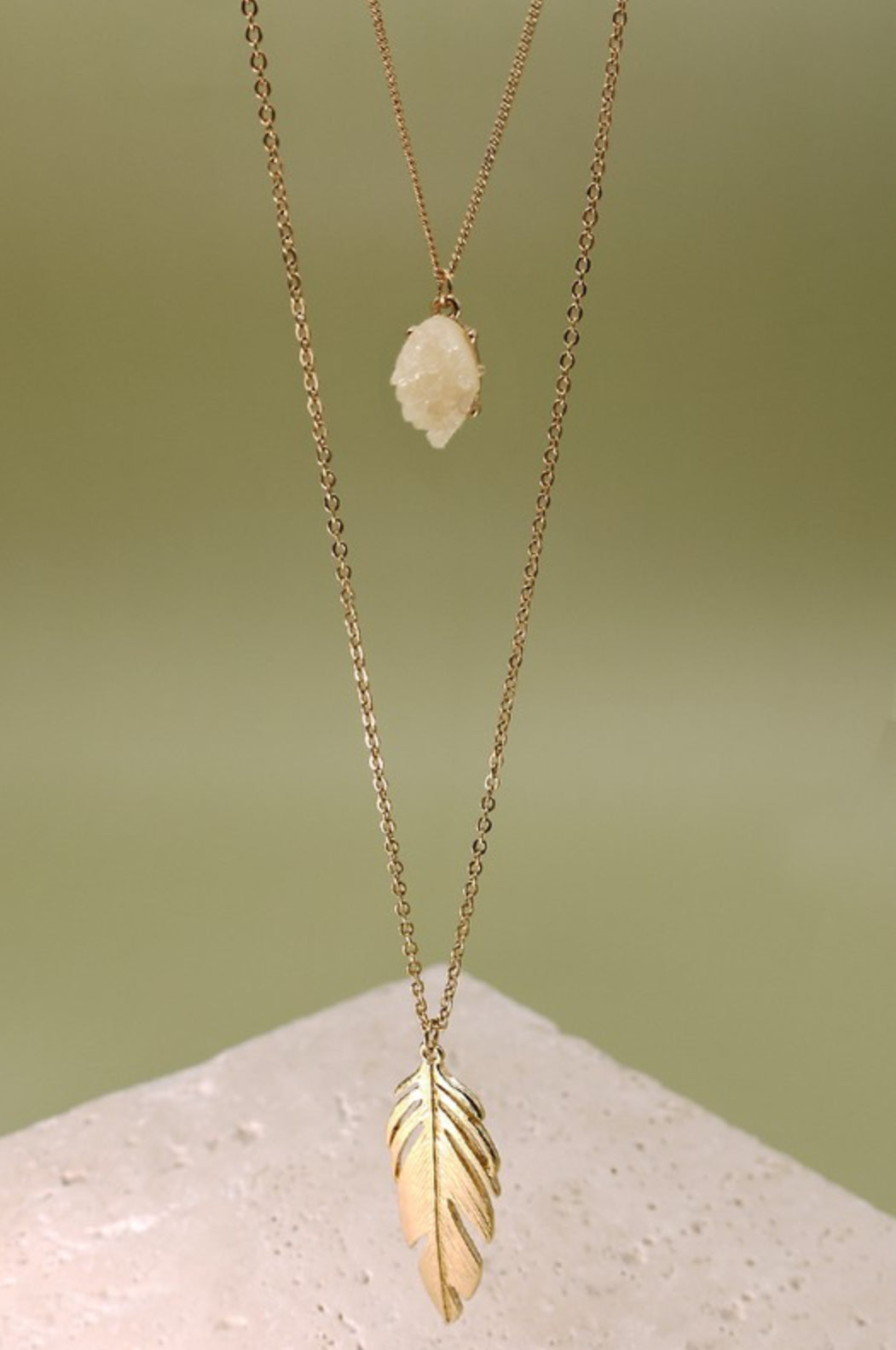 Leaf Pendant Necklace