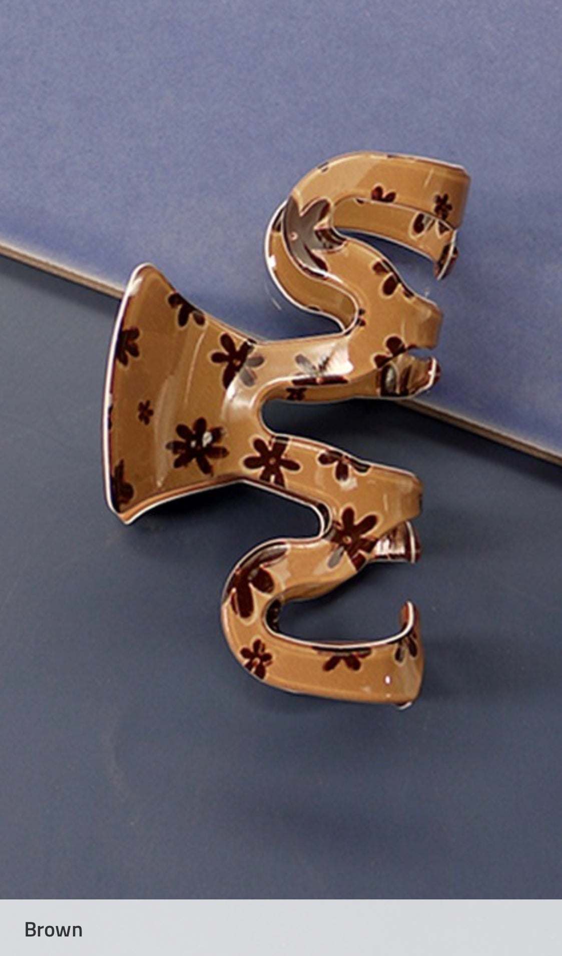 Wavy Claw Clip