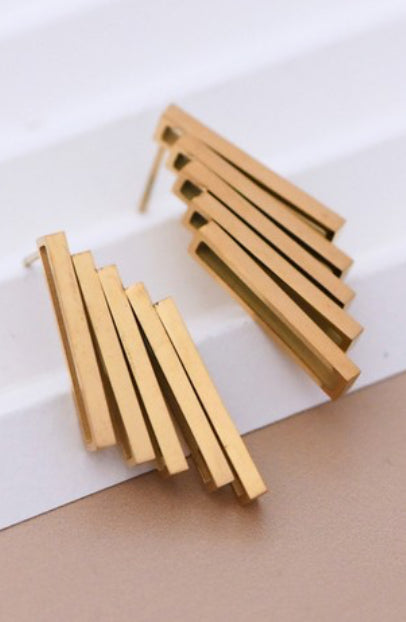 Expressive Bar Earrings