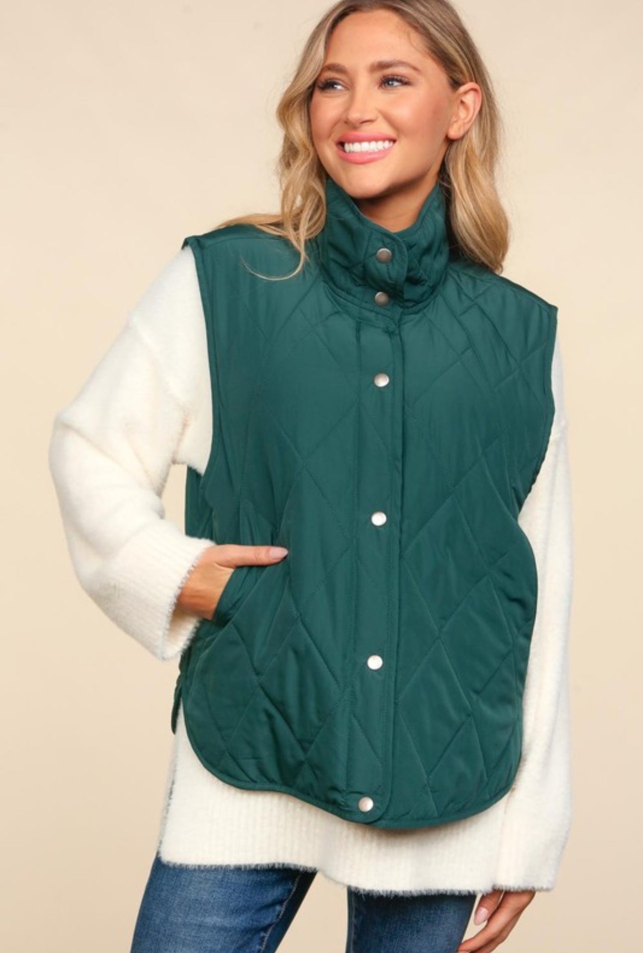 Quilted Warmth Vest In Hunter