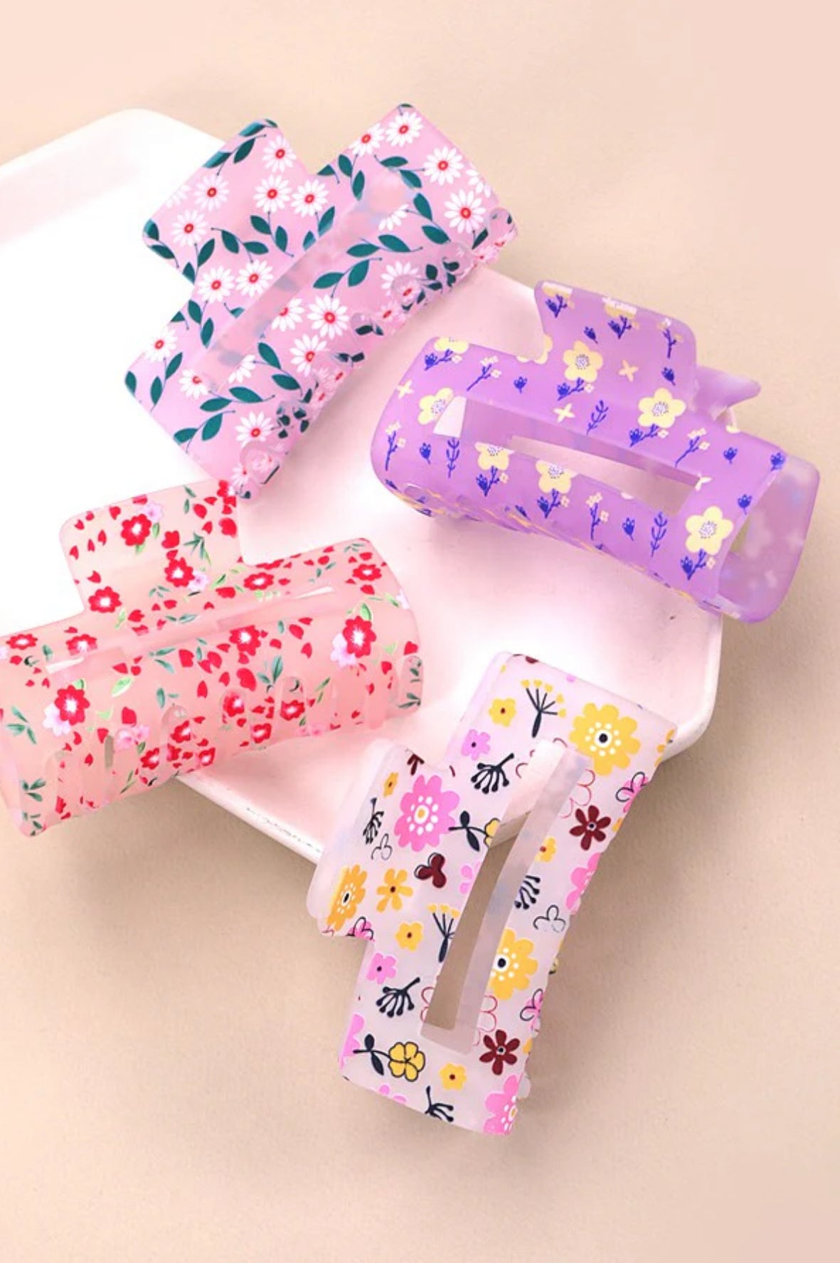 Lavishing Flower Claw Clip