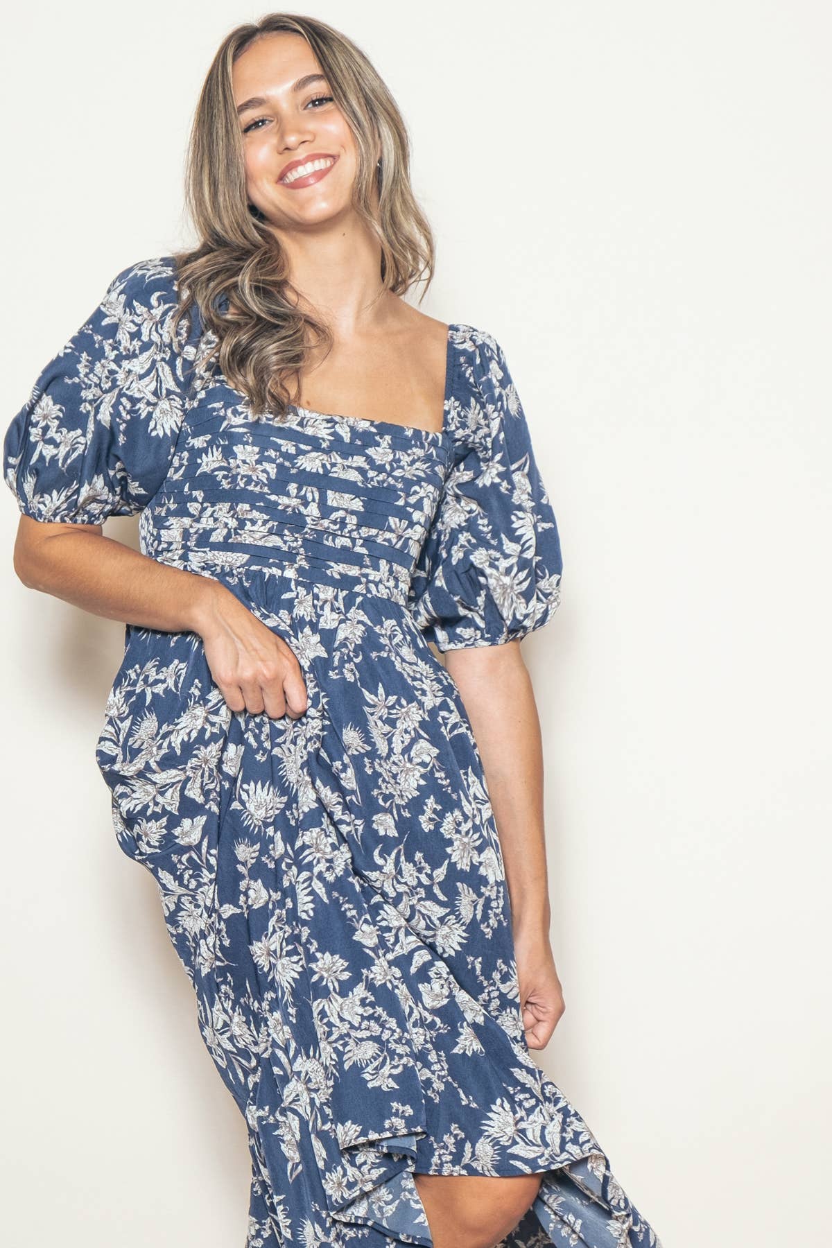 Romantic Pleats Dress