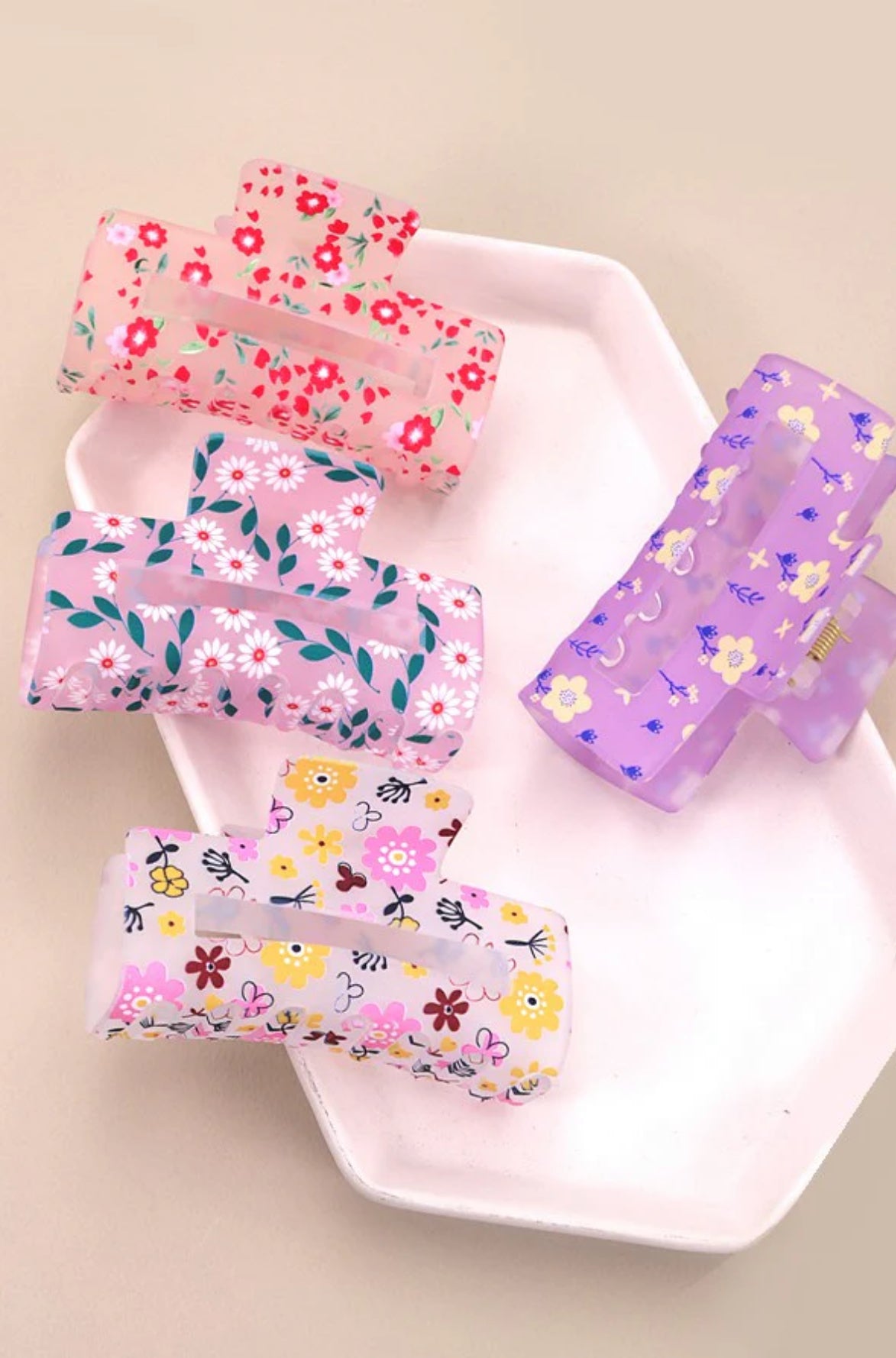 Lavishing Flower Claw Clip