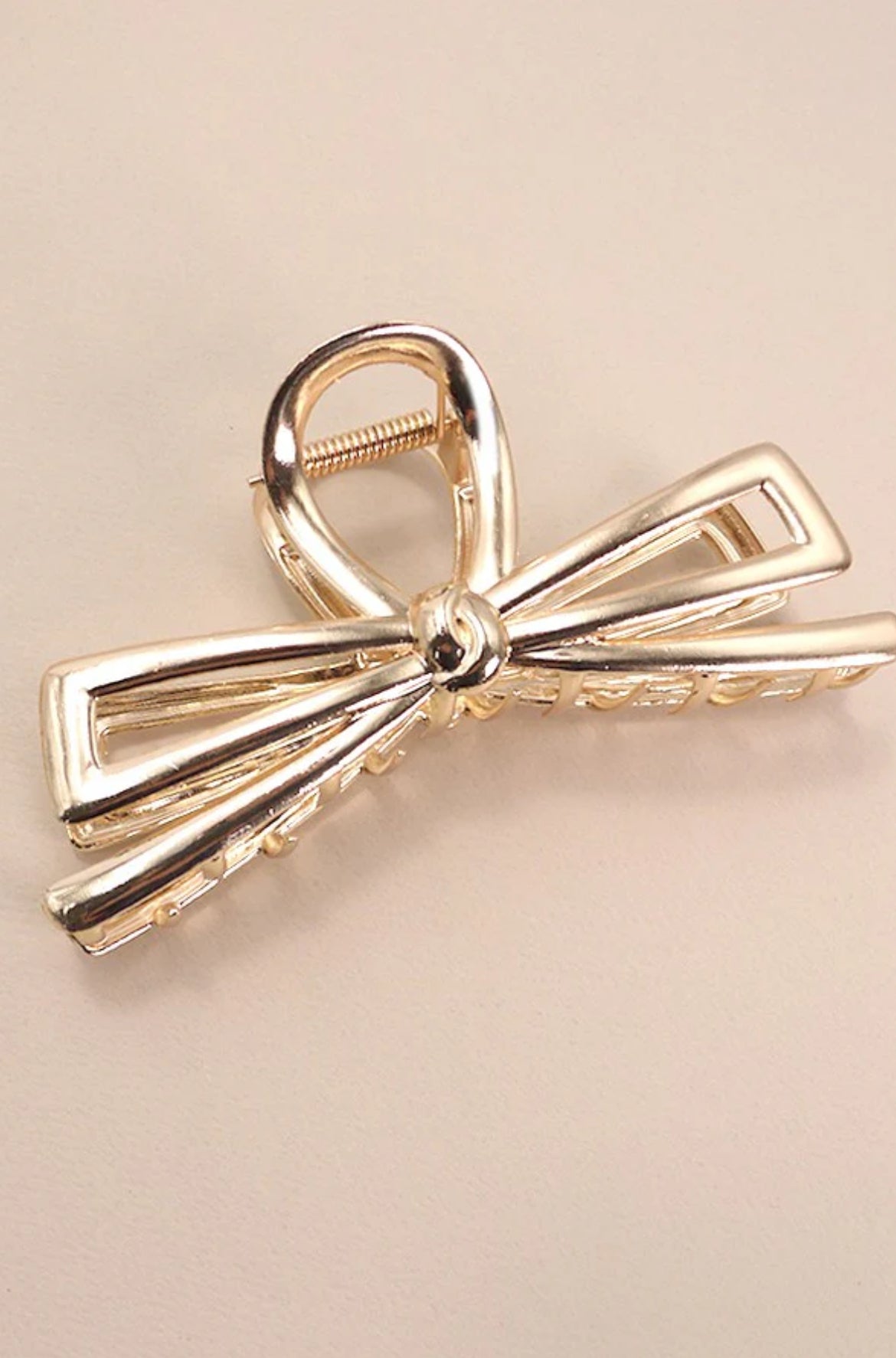 Jumbo Metallic Bow Claw Clip