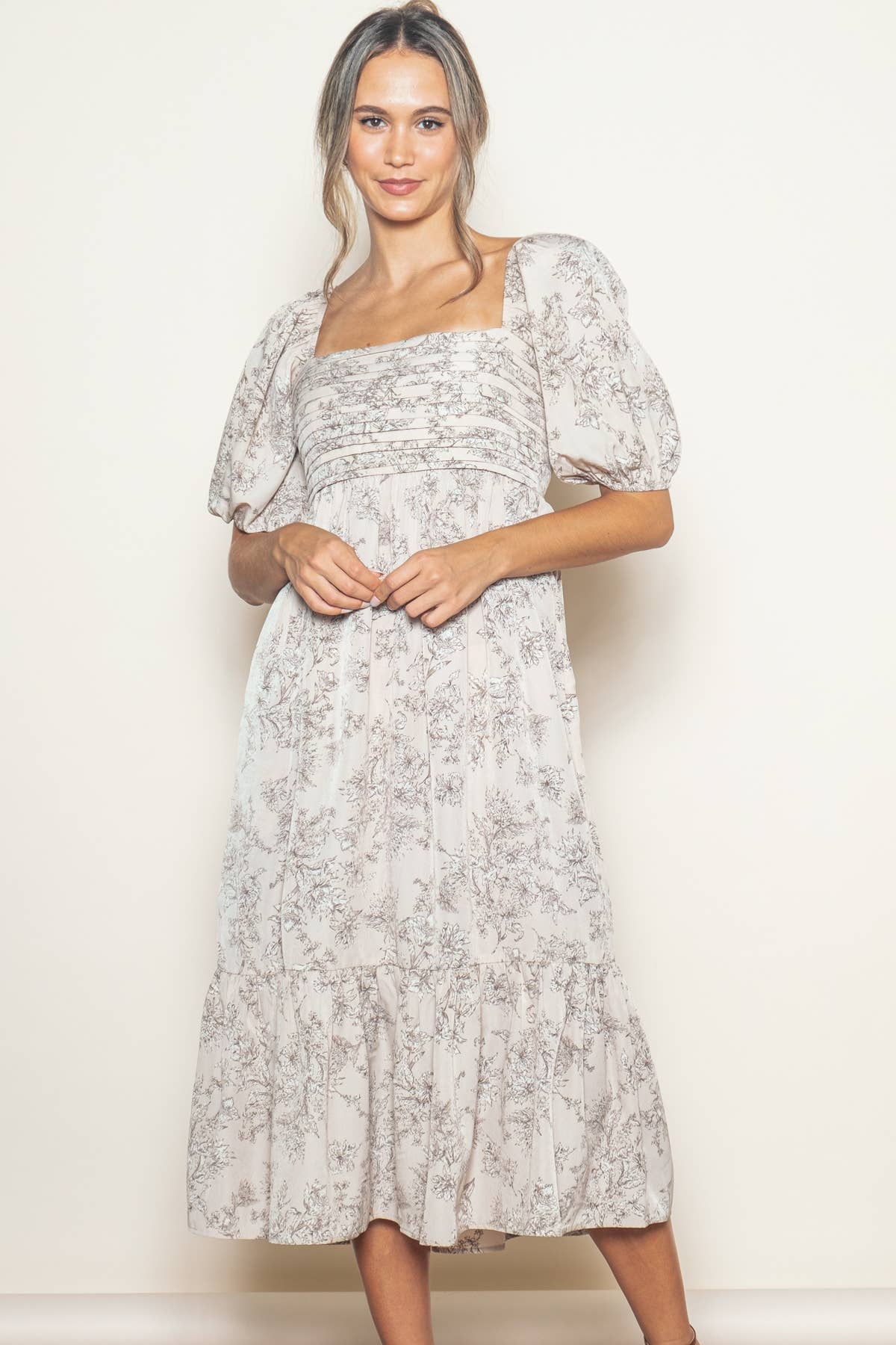 Romantic Pleats Dress