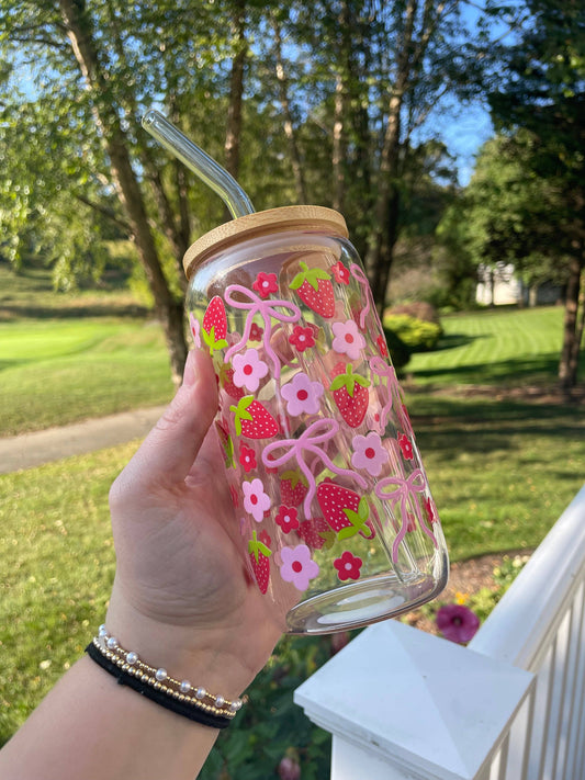 Strawberries & Bows Glass Cup