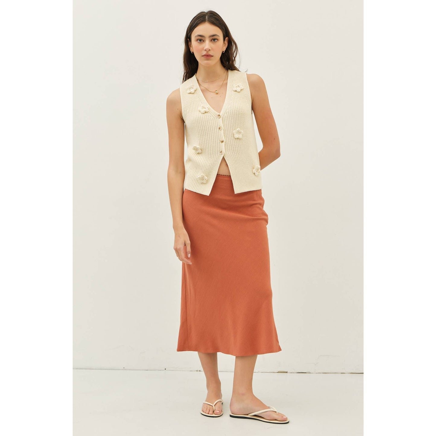 Seasonless Romantic Sweater Vest