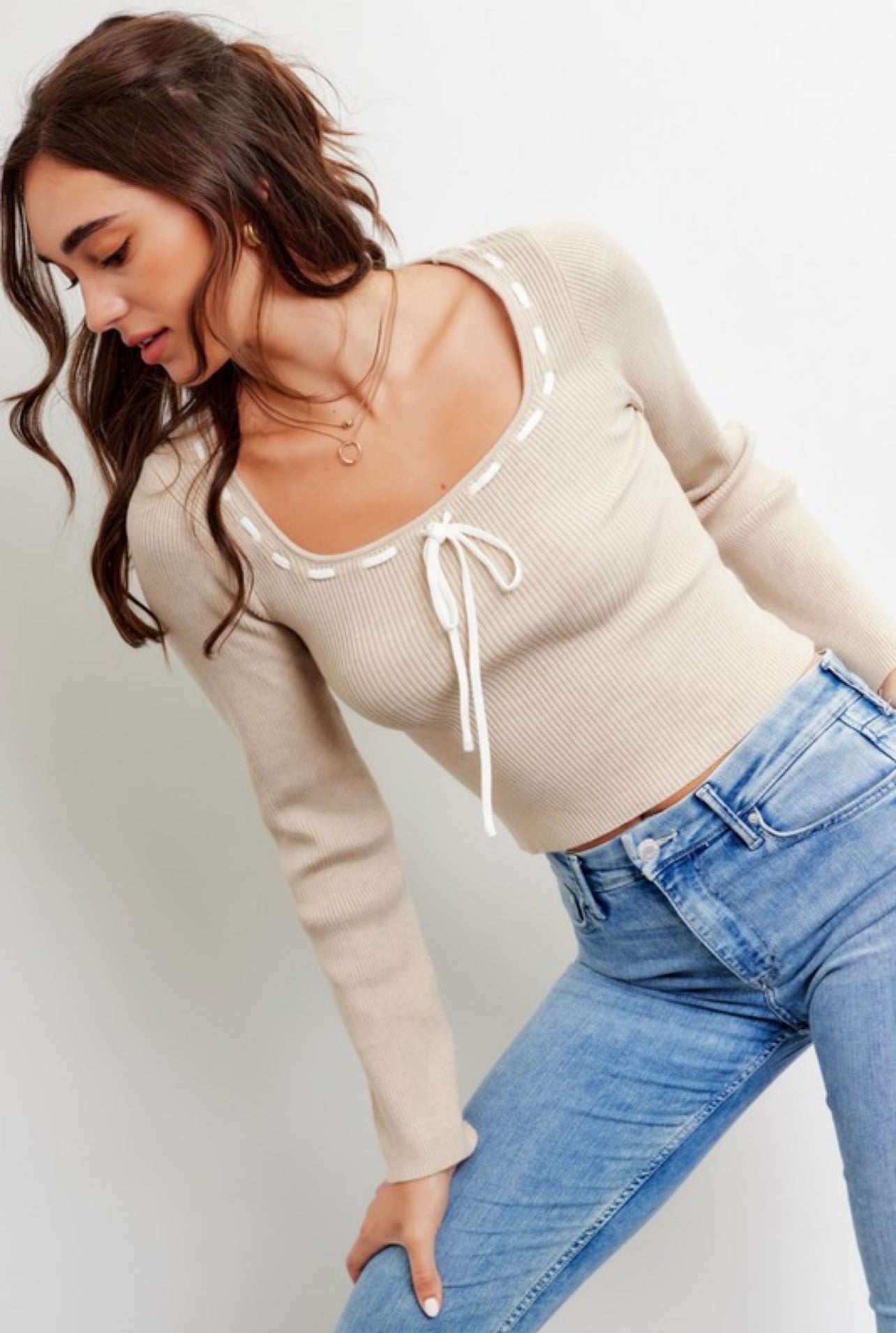 Tied Life Sweater Top In Natural