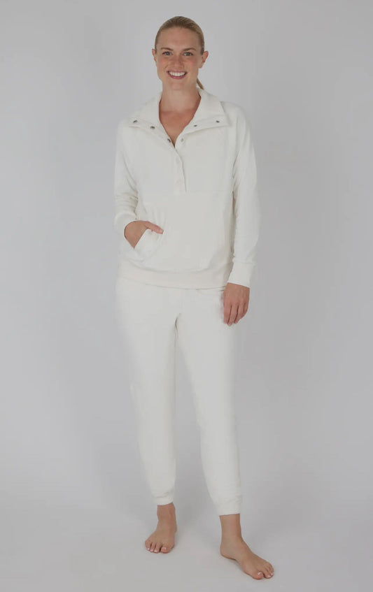 Butter Me Up Joggers In Cream