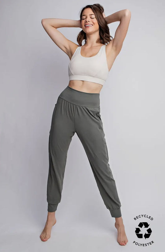 Everybody’s Favorite Cargo Joggers: Grey Sage