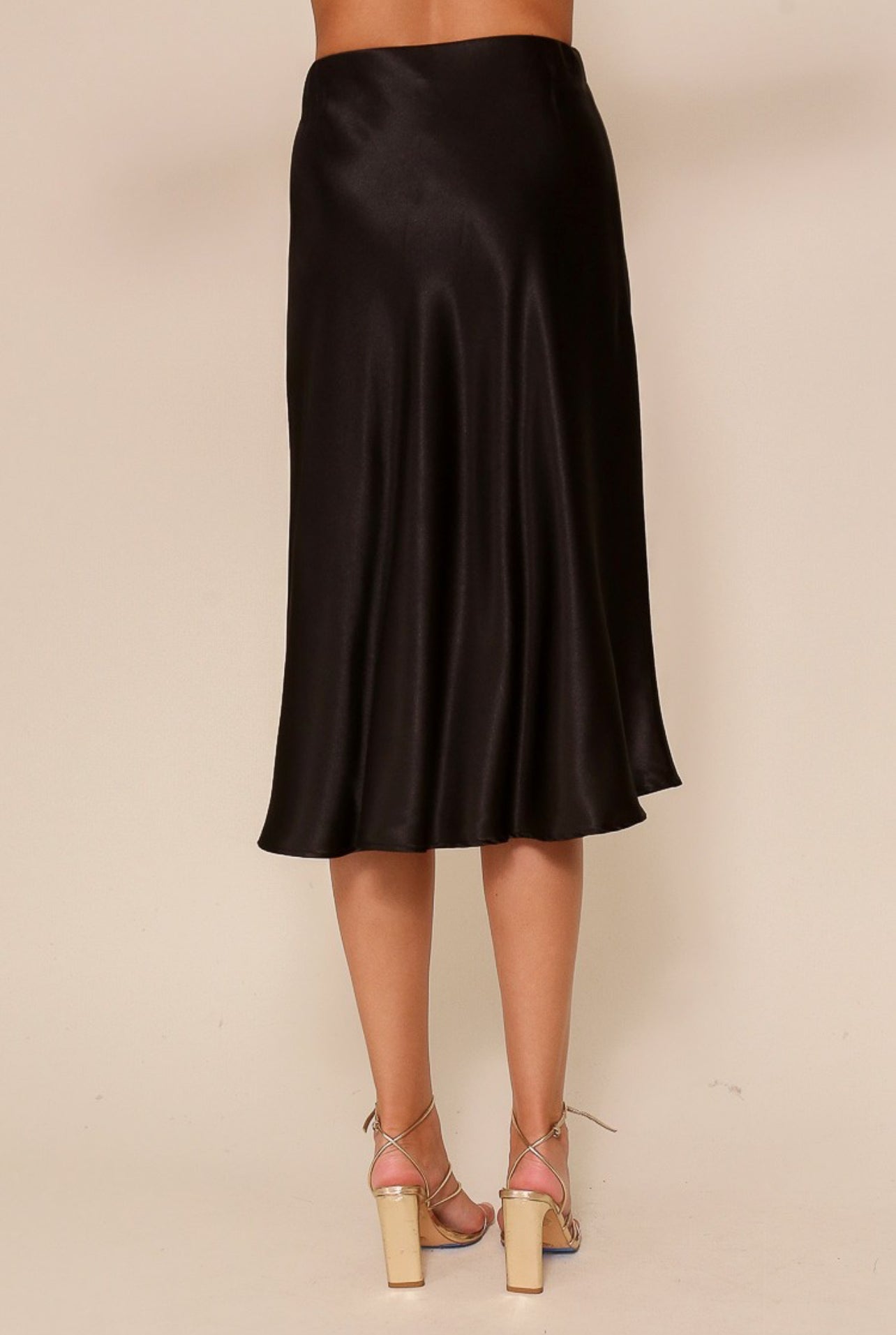 Sophisticated And Romantic Satin Skirt In Black