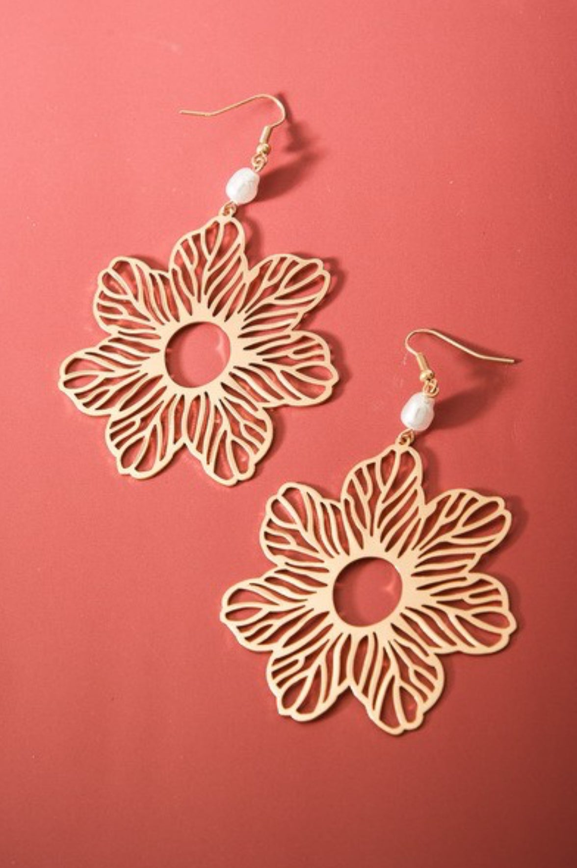 Pearly Flower Earrings