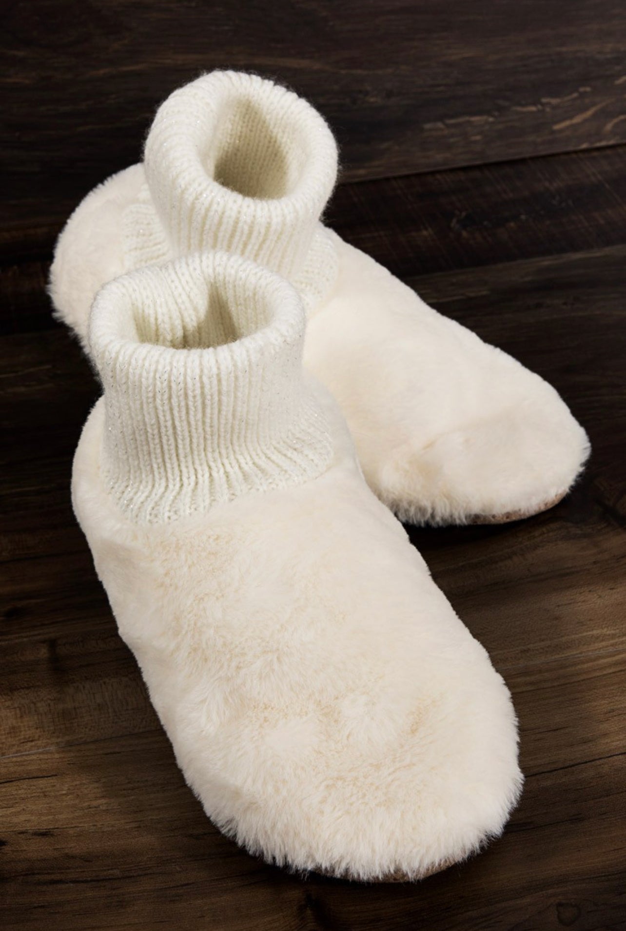 Fuzziest Feet Slipper Booties In Ivory