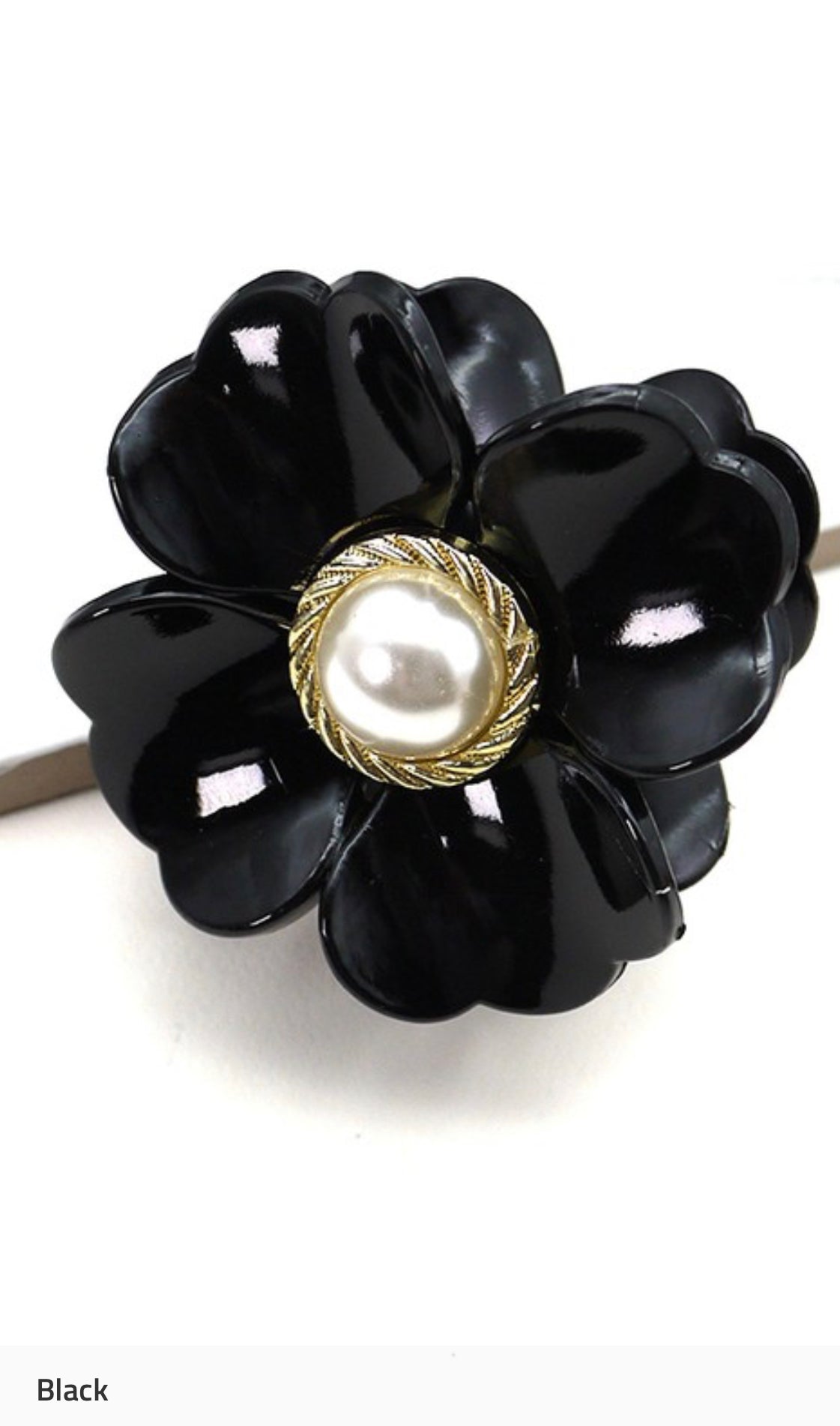 Flower Pearl Claw Clip