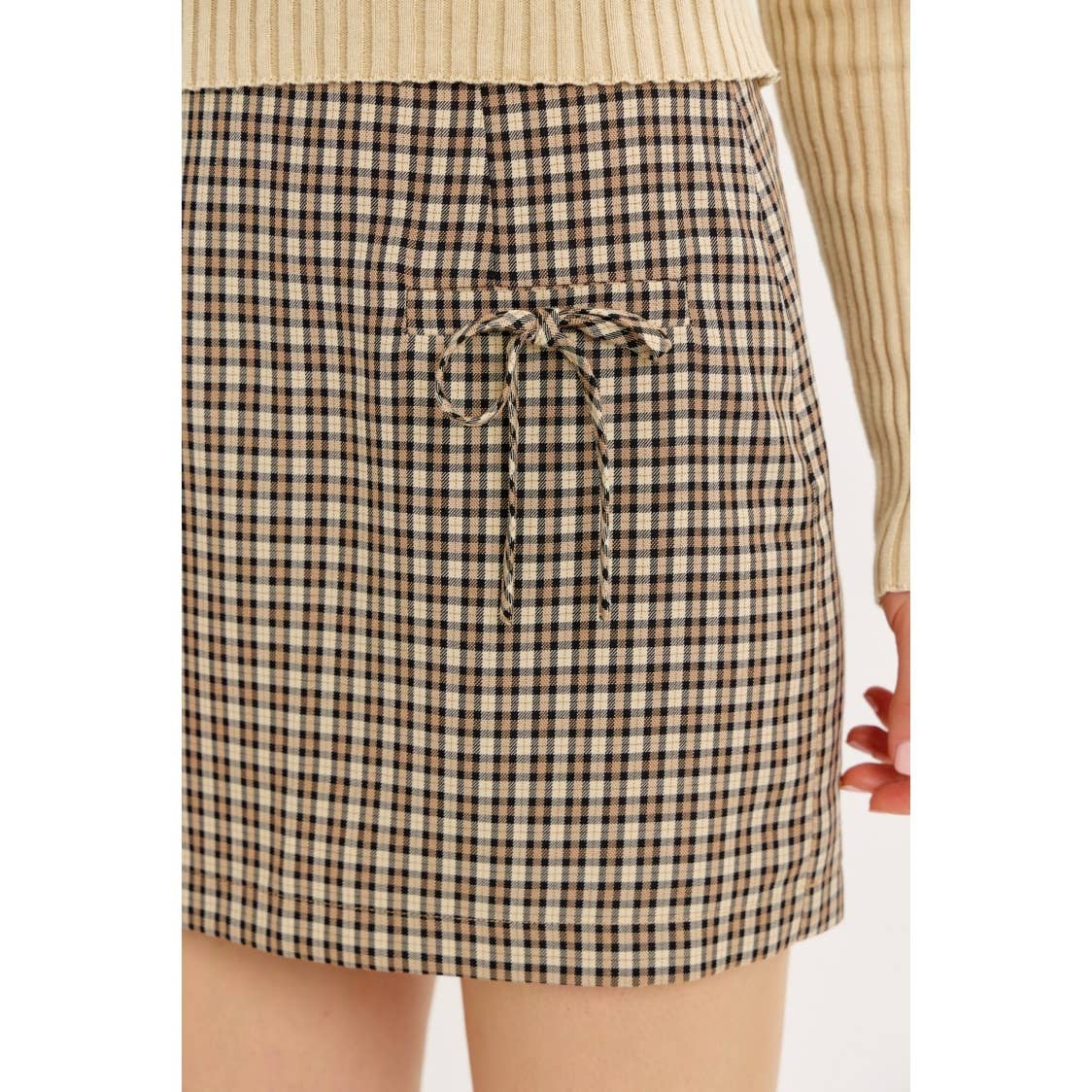 Preppy And Feminine Skirt