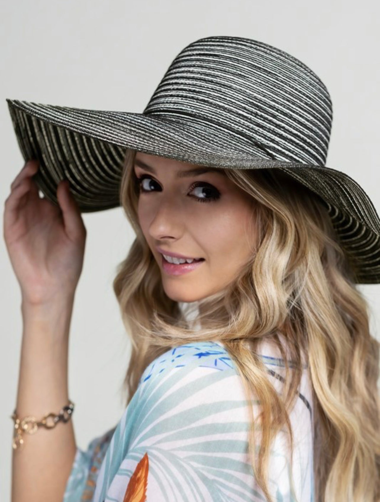 Swirl Into Summer Sun Hat