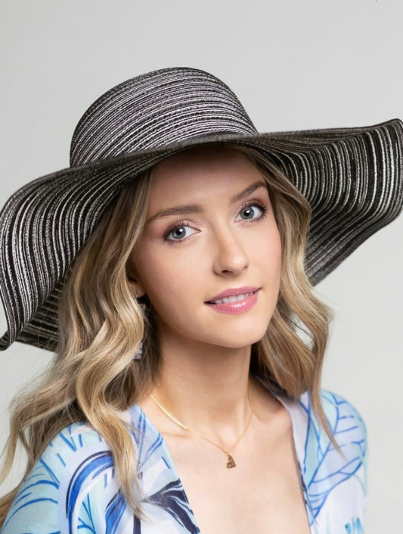 Swirl Into Summer Sun Hat