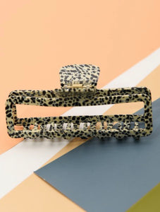 Strong & Flexible Hair Claw